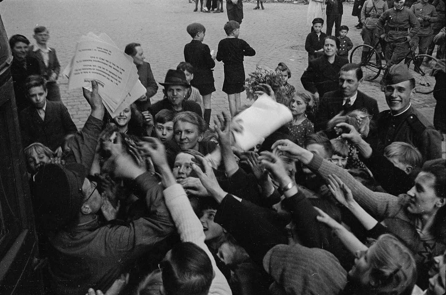 ���������